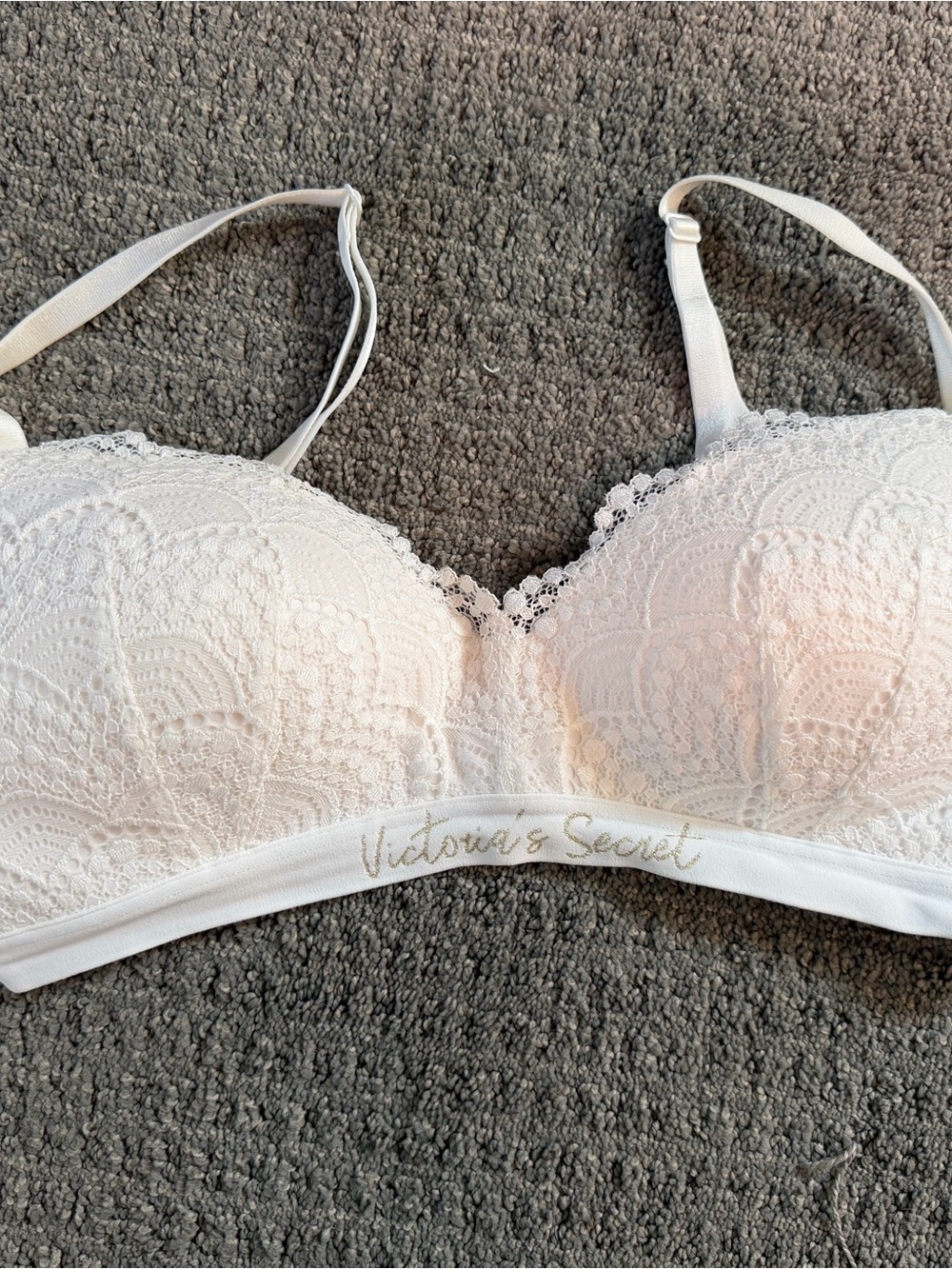 Victoria's Secret Lined No Wire Bra